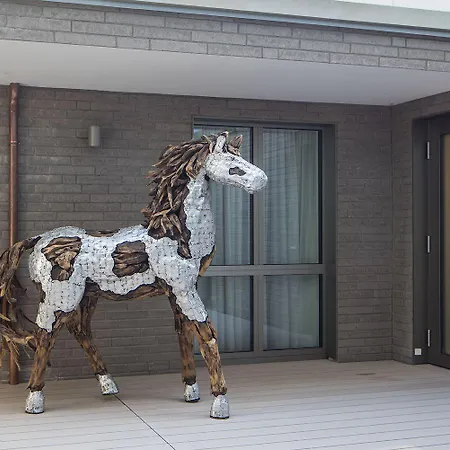 Konukevi Meerblickd21 4*