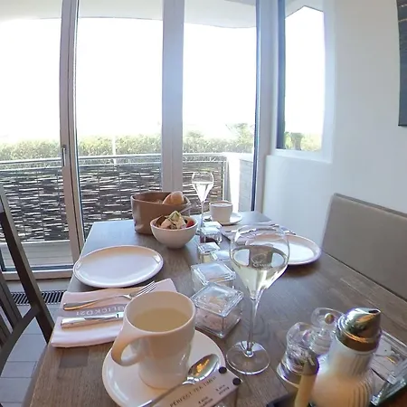 Gasthuis Meerblickd21 4*